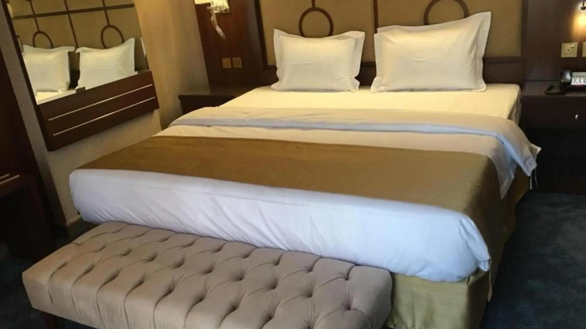 Sunday Harbour Gateway Jeddah Beach Formerly Vivid Plaza Hotel