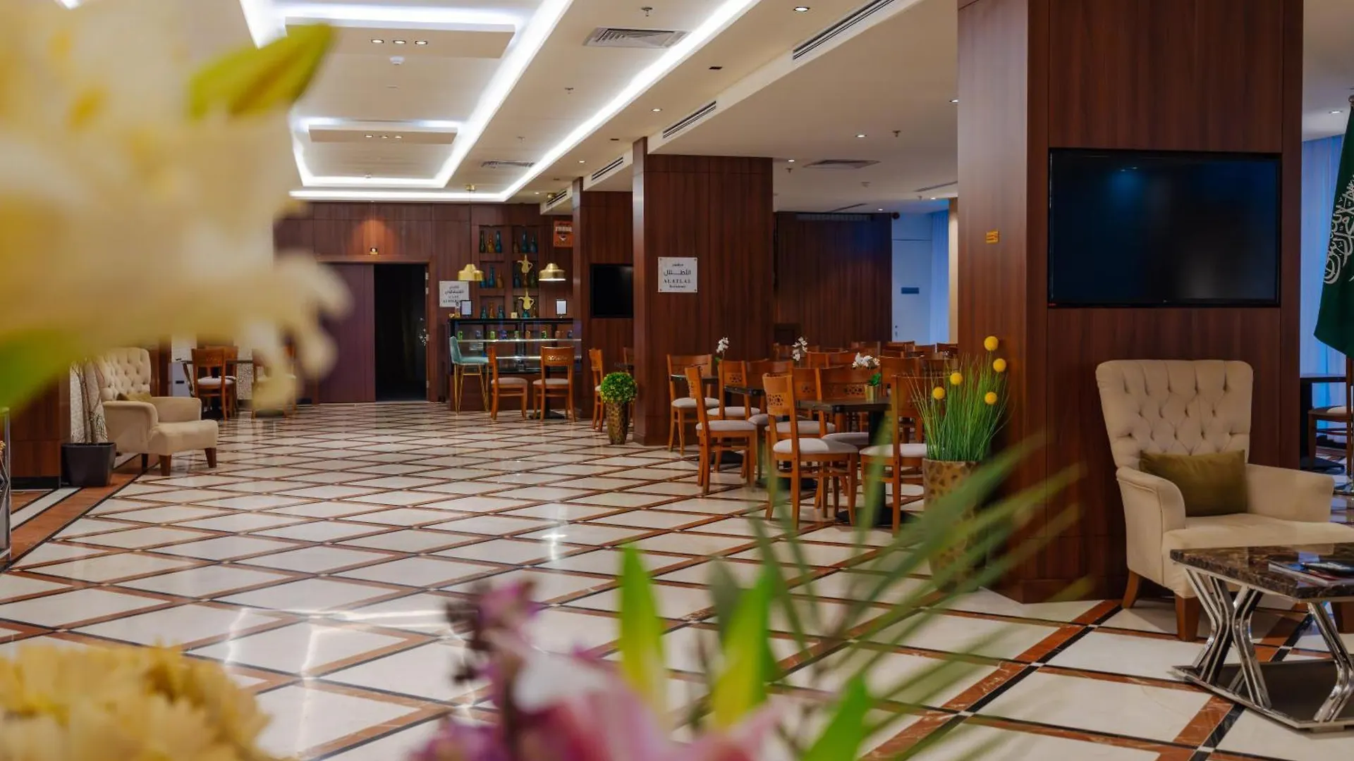 Sunday Harbour Gateway Jeddah Beach Formerly Vivid Plaza Hotel