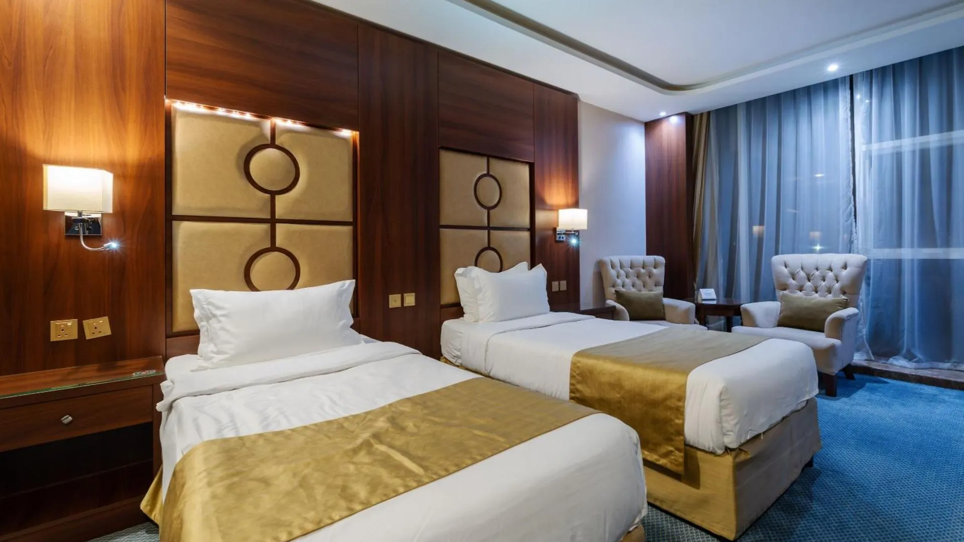 Sunday Harbour Gateway Jeddah Beach Formerly Vivid Plaza Hotel