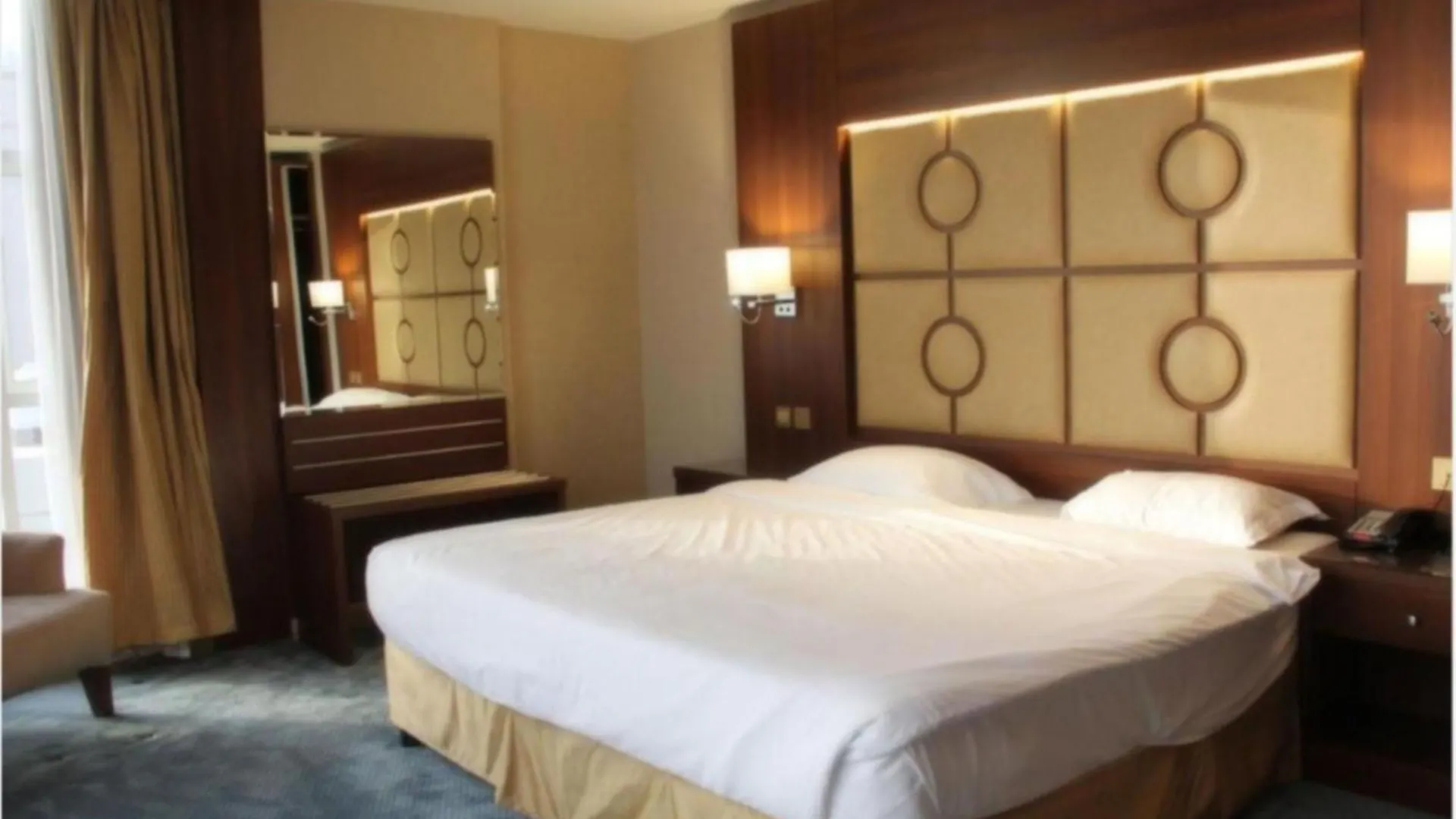 Sunday Harbour Gateway Jeddah Beach Formerly Vivid Plaza Hotel 5*,  المملكة العربية السعودية