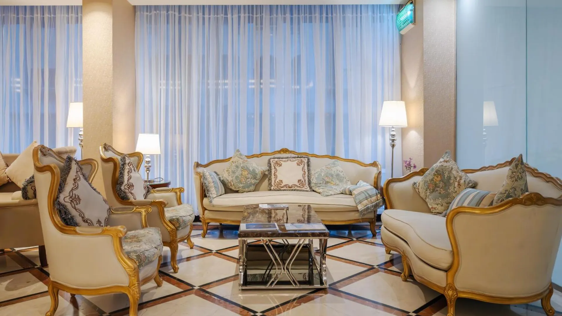 Sunday Harbour Gateway Jeddah Beach Formerly Vivid Plaza Hotel