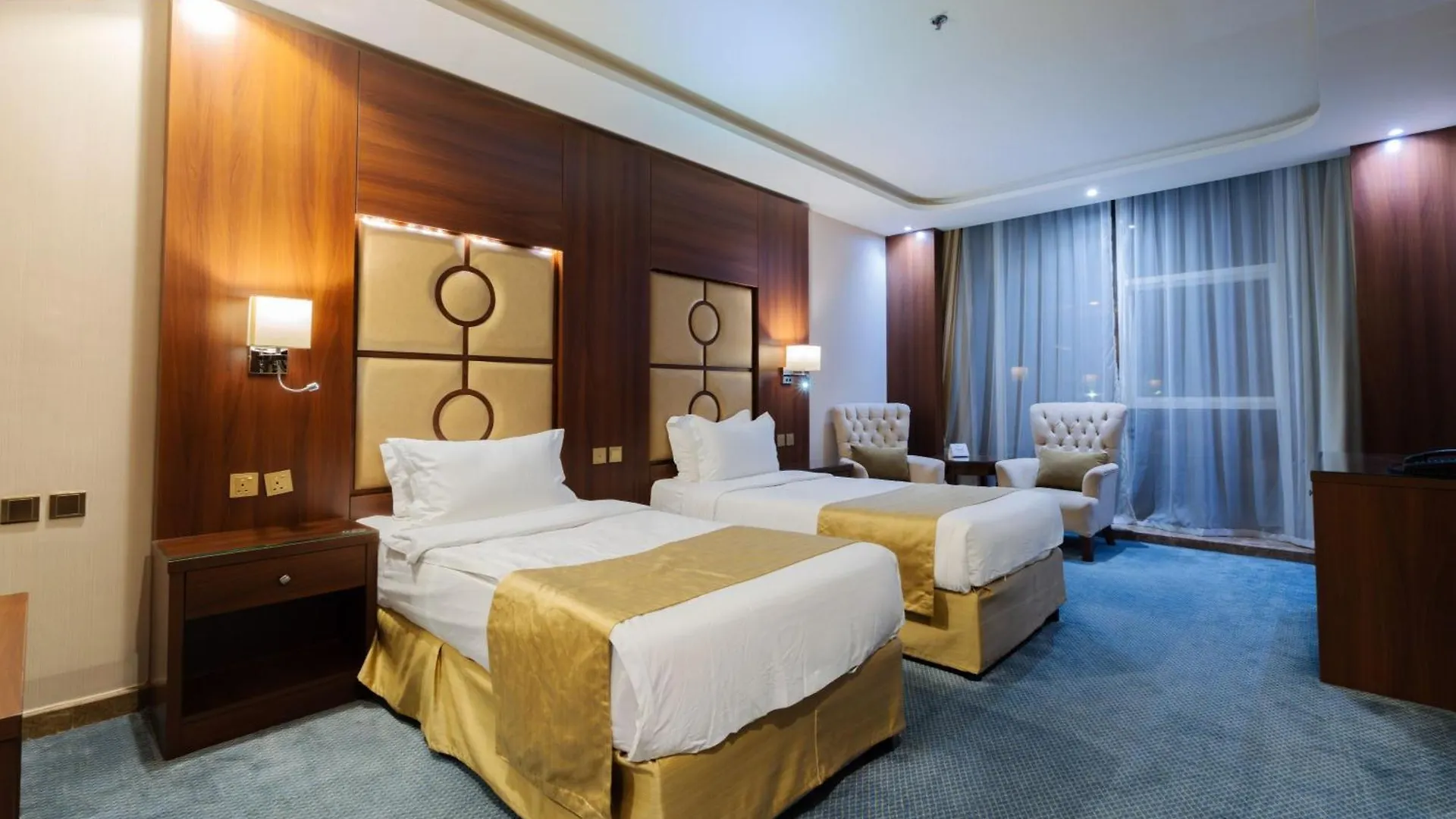 Sunday Harbour Gateway Jeddah Beach Formerly Vivid Plaza Hotel